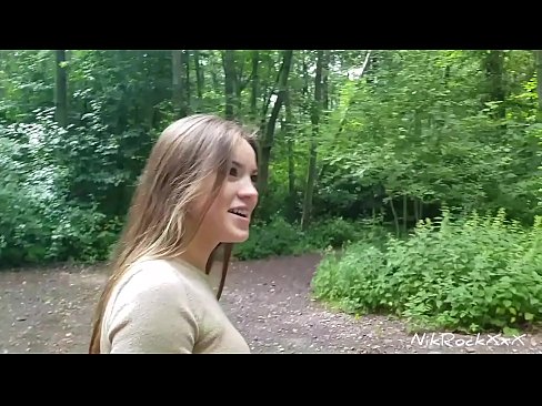 ❤️ Suxerinlle a Evelina que fodemos nun lugar público! Ela dixo que si. Entón fodiuna no cu e corme na súa boca. Entón ela cabreouse. ☑ Vídeo de sexo en % gl.bestsexporno.ru % ﹏