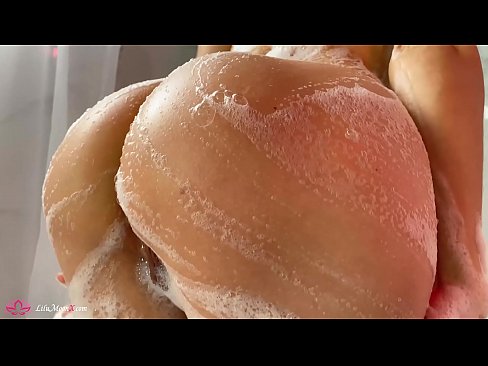 ❤️ Morena masturba o coño cun vibrador ata un orgasmo intenso na ducha ☑ Vídeo de sexo en % gl.bestsexporno.ru % ﹏